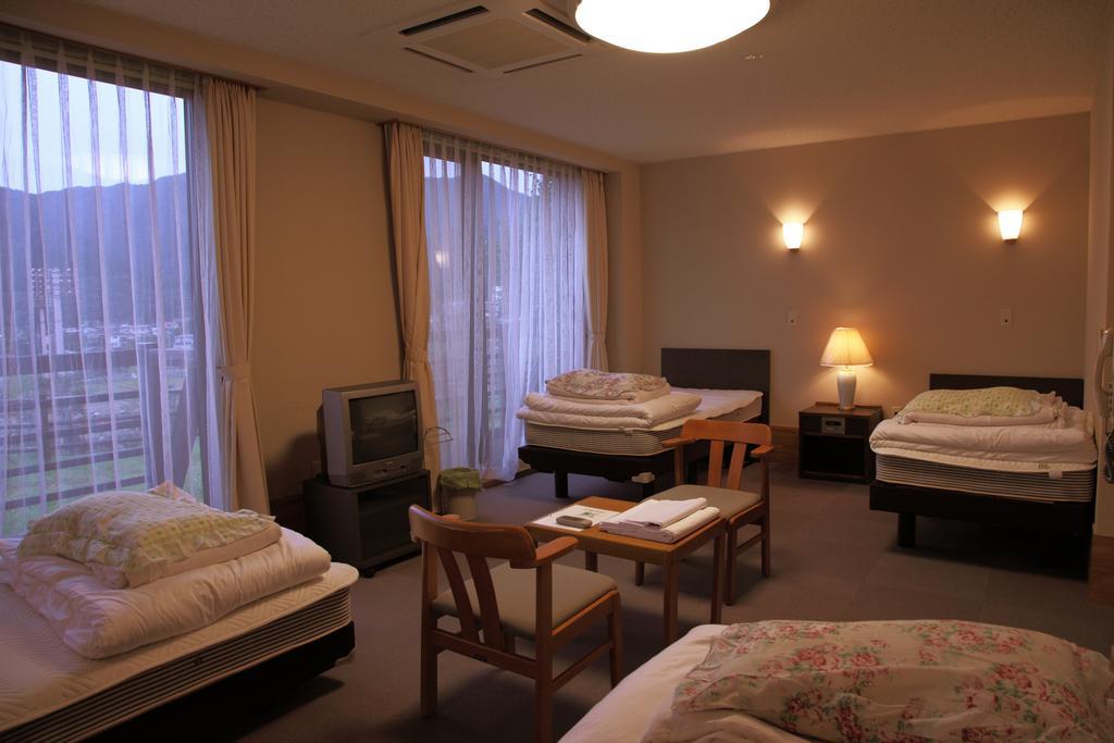 Kaze No Hibiki Hotel Nikko Buitenkant foto